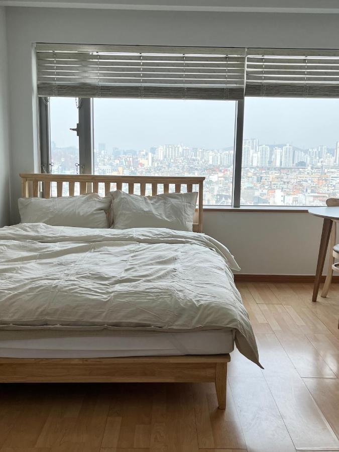1 Minute House From Hongdae Lägenhet Seoul Exteriör bild
