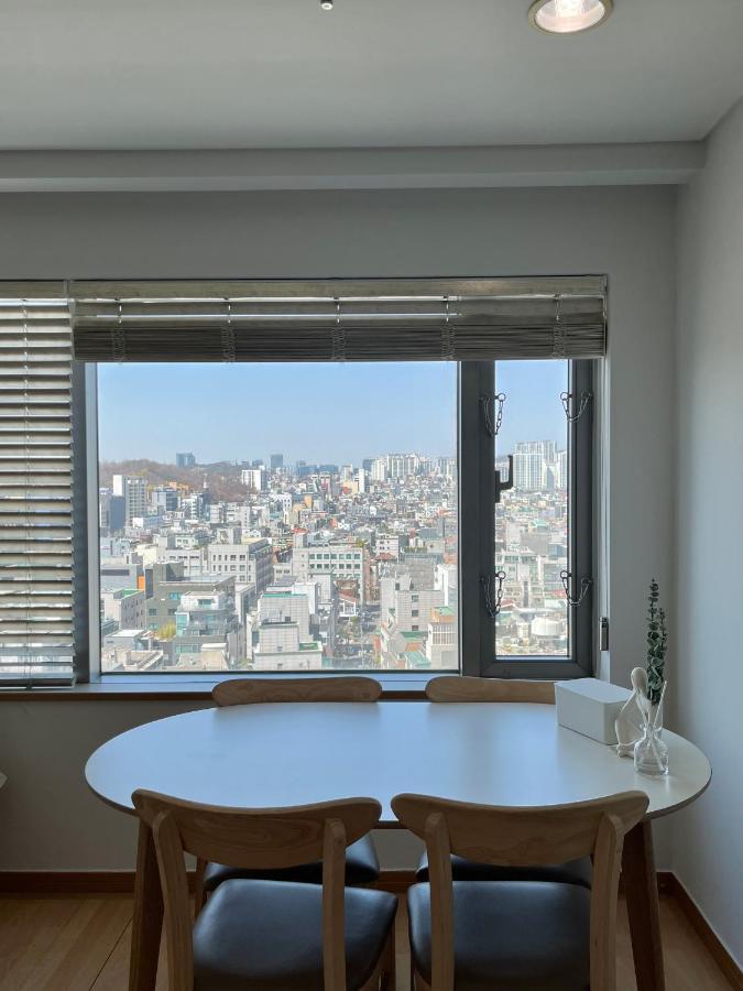 1 Minute House From Hongdae Lägenhet Seoul Exteriör bild